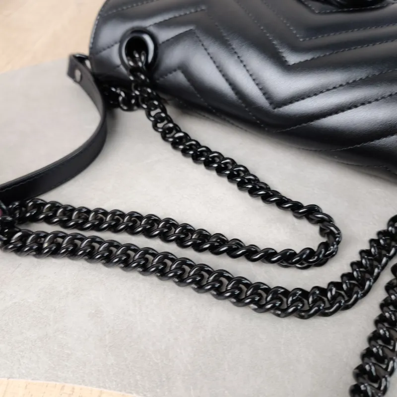 GUCCI Crossbody Bag GG Marmont Medium Marmont 26 So black Black Calfskin Medium 26 × 7 × 15 cm — detail view 7 of 14