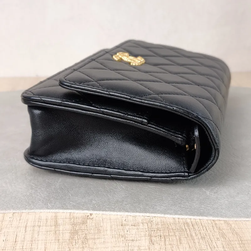 Chanel Crossbody Bag Classic Flap WOC CF WOCWOC Bag Black Grained Calfskin Mini 19.2 × 3.5 × 12.3 cm — detail view 8 of 13