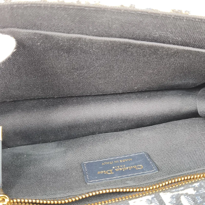 DIOR Crossbody Bag 30Montaigne 30 Edition Canvas Medium 25 × 9 × 16.5 cm — detail view 3 of 12