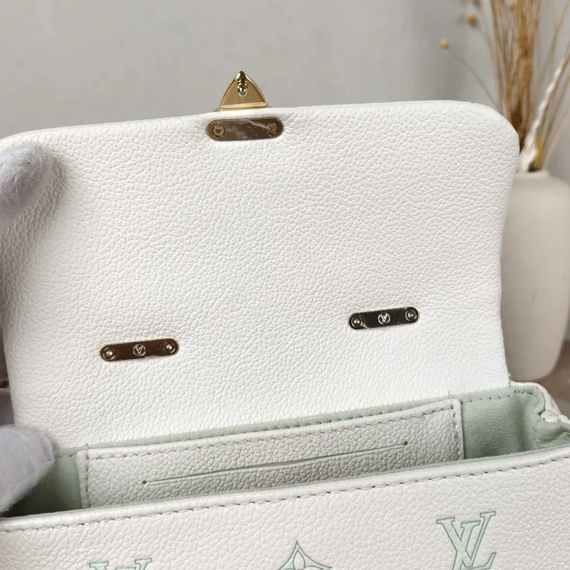 Louis Vuitton Crossbody Bag MADELEINE White · Green Calfskin nano 21 × 6 × 12.5 cm — detail view 7 of 11