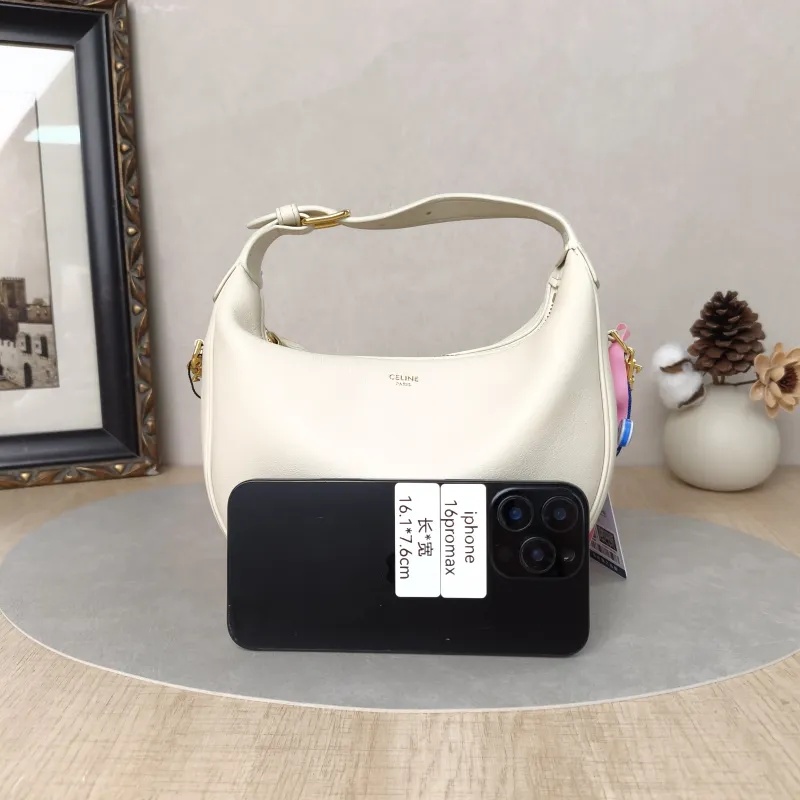 CELINE Crossbody Bag TEEN LULU hobo White Calfskin Small21 × 5 × 24 cm — cover view 3 of 5