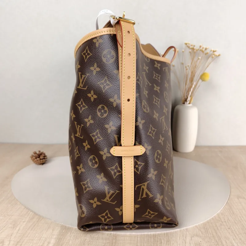 Louis Vuitton Crossbody Bag Carryall Monogram PVC Medium 39 × 15 × 30 cm — detail view 1 of 12
