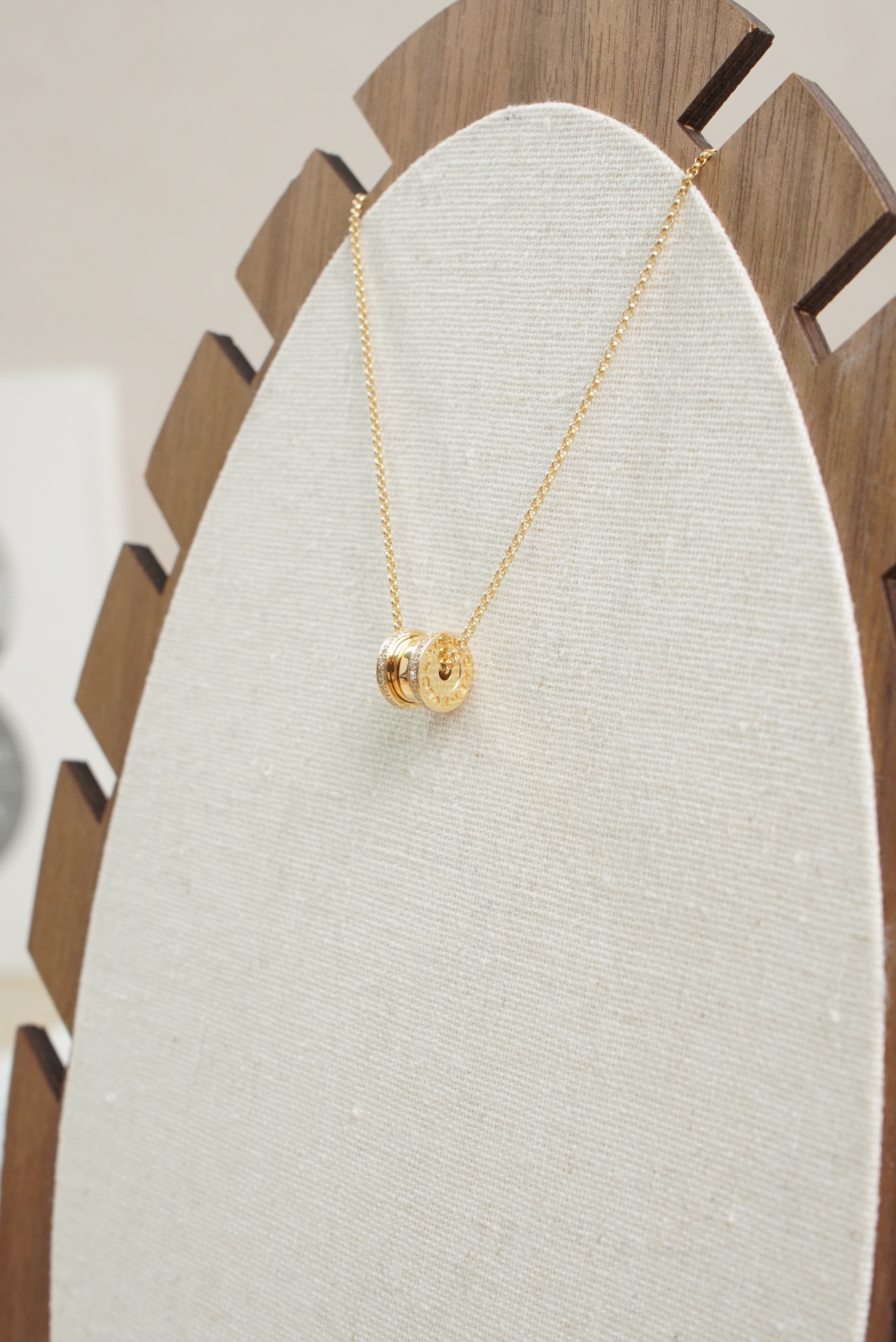 Bvlgari Necklace Gold18k One Size — cover view 11 of 16