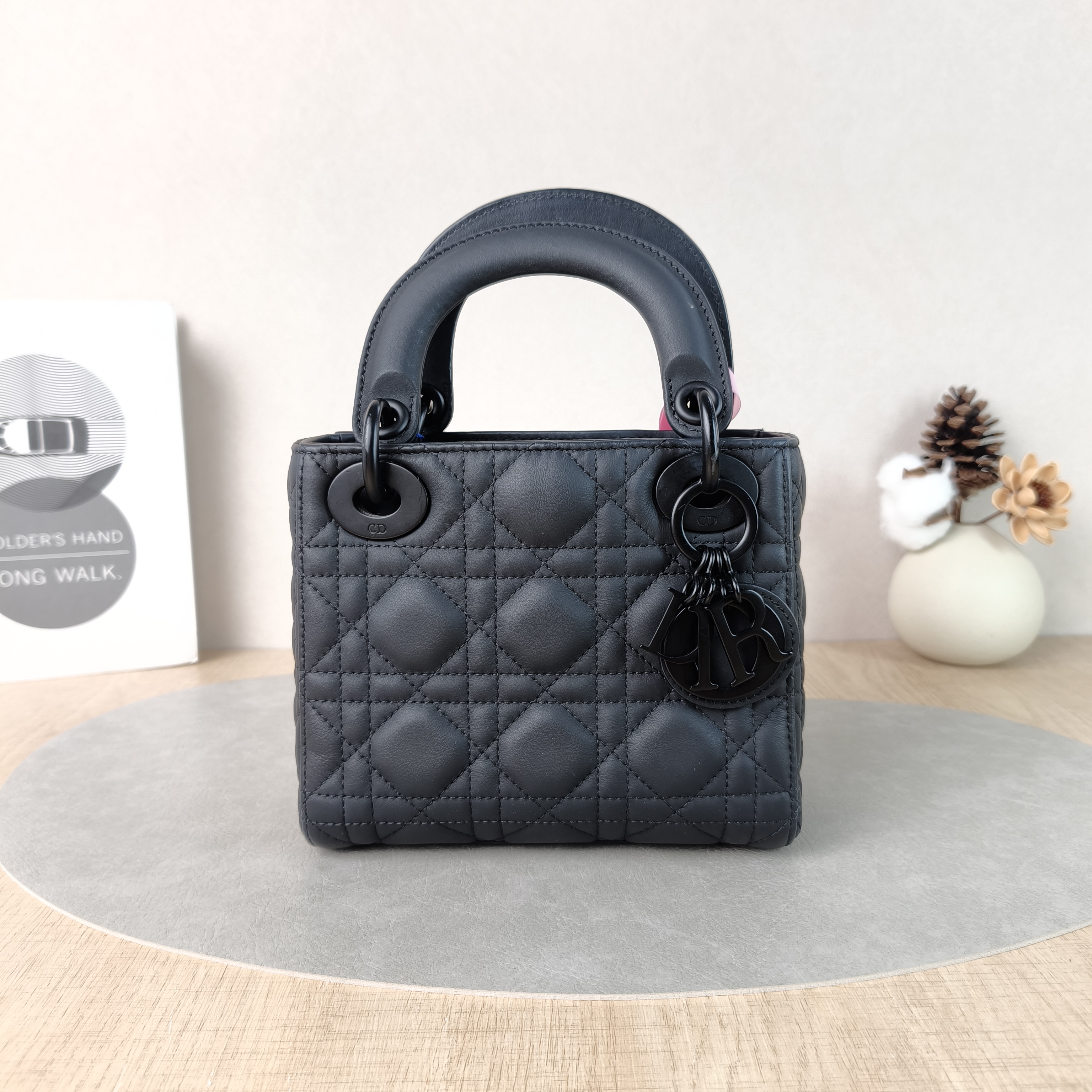 DIOR Crossbody Bag Lady Lady Dior Bag Black Lambskinmini17 × 7 × 15 cm
