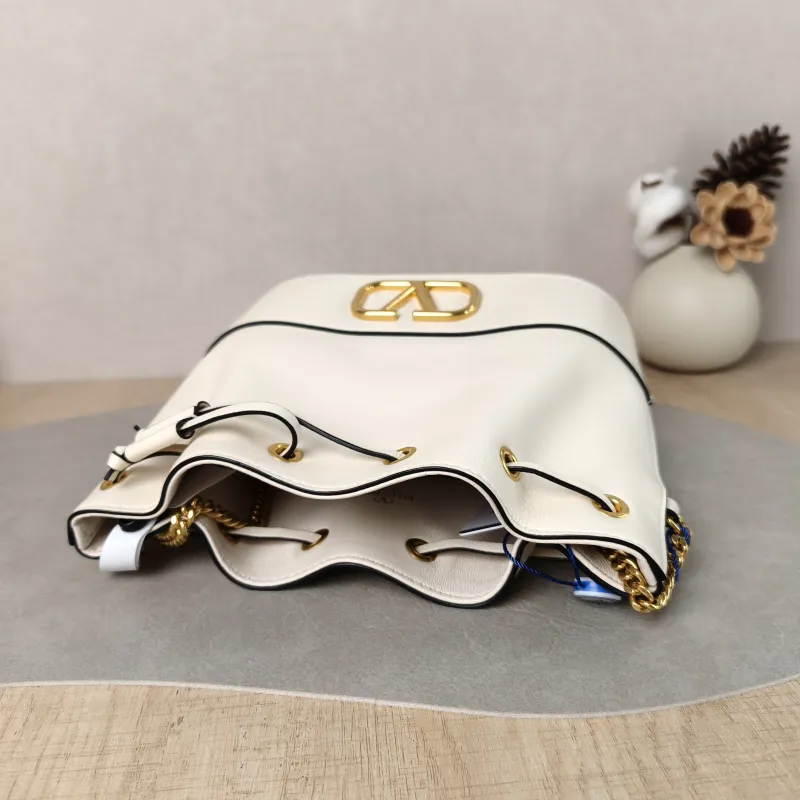 Valentino Shoulder Bag Bucket Bag White Calfskin 20 × 8.5 × 18 cm — detail view 6 of 11