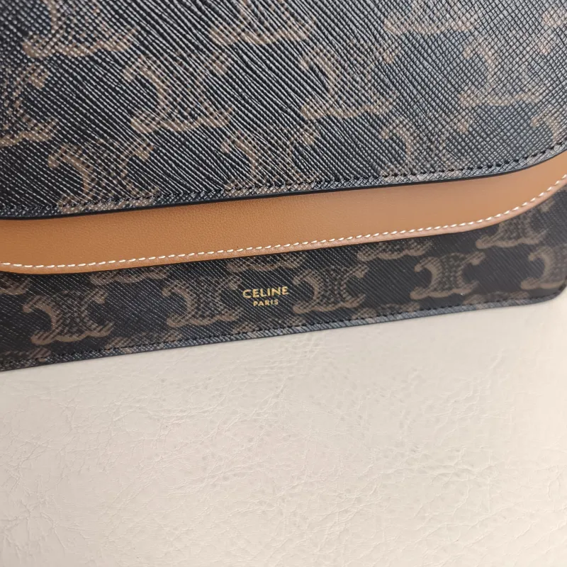 CELINE Crossbody Bag TRIOMPHE Clutchwoc Monogram PVC 20 × 6 × 12 cm — detail view 11 of 13
