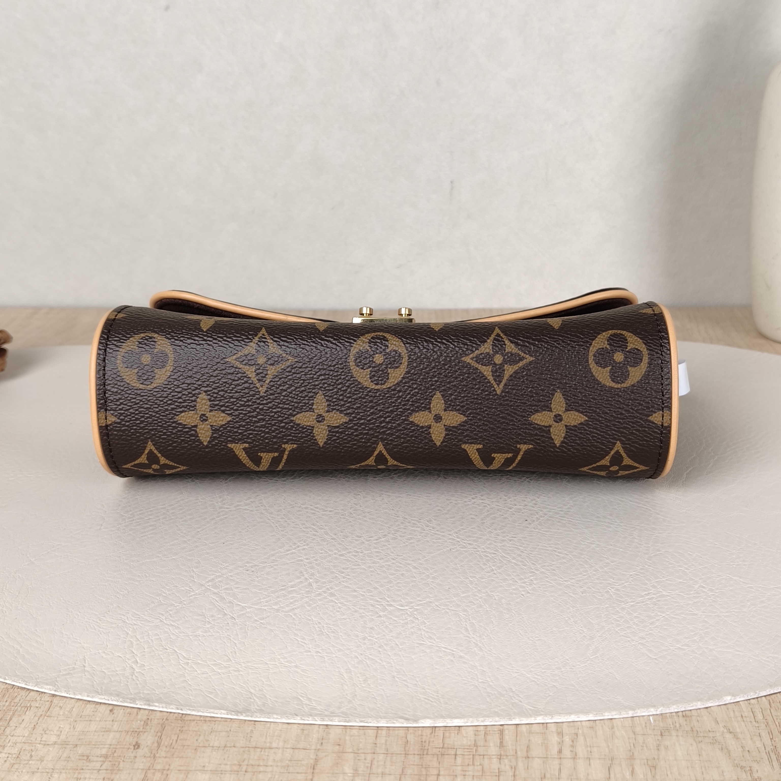 Louis Vuitton Crossbody Bag POCHETTE CAMILLE Monogram PVC One Size20.5 × 6 × 11 cm — cover view 3 of 5