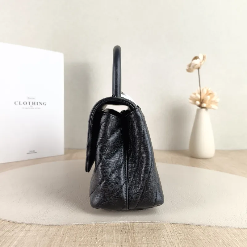 Chanel Top Handle Bag Coco Handle​ v Black Grained Calfskin Small 24 × 10 × 14 cm — detail view 3 of 11