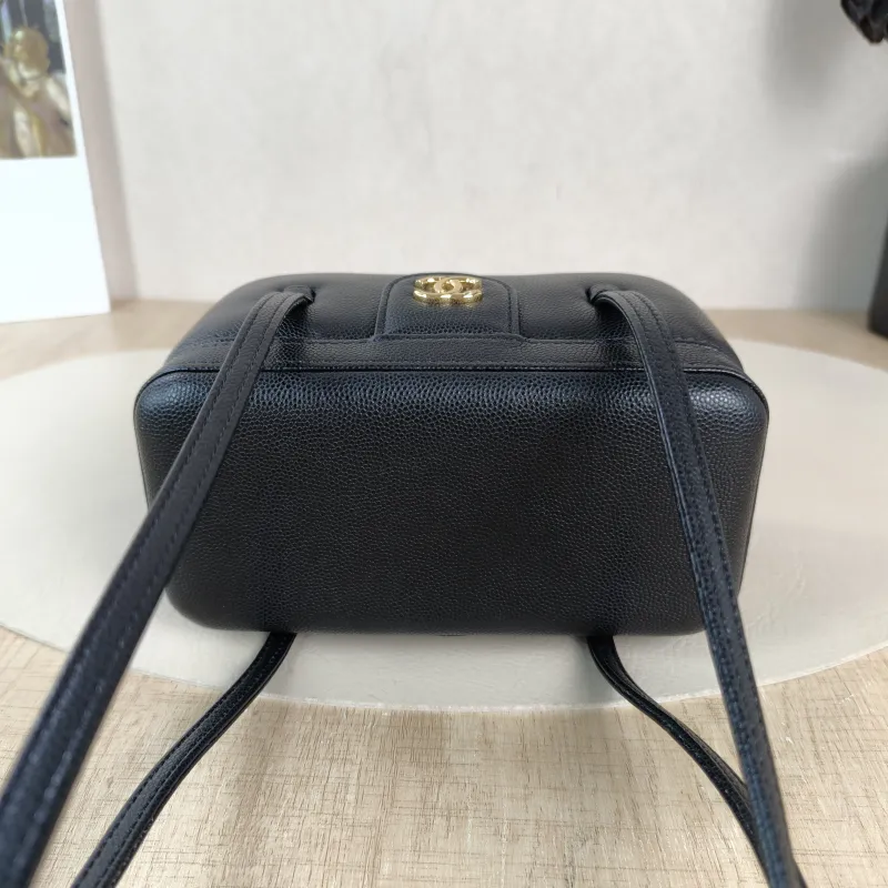 Chanel Shoulder Bag 26s preppy Shoulder Bag Black Grained Calfskin One Size 17 × 8 × 9.5 cm — detail view 9 of 11