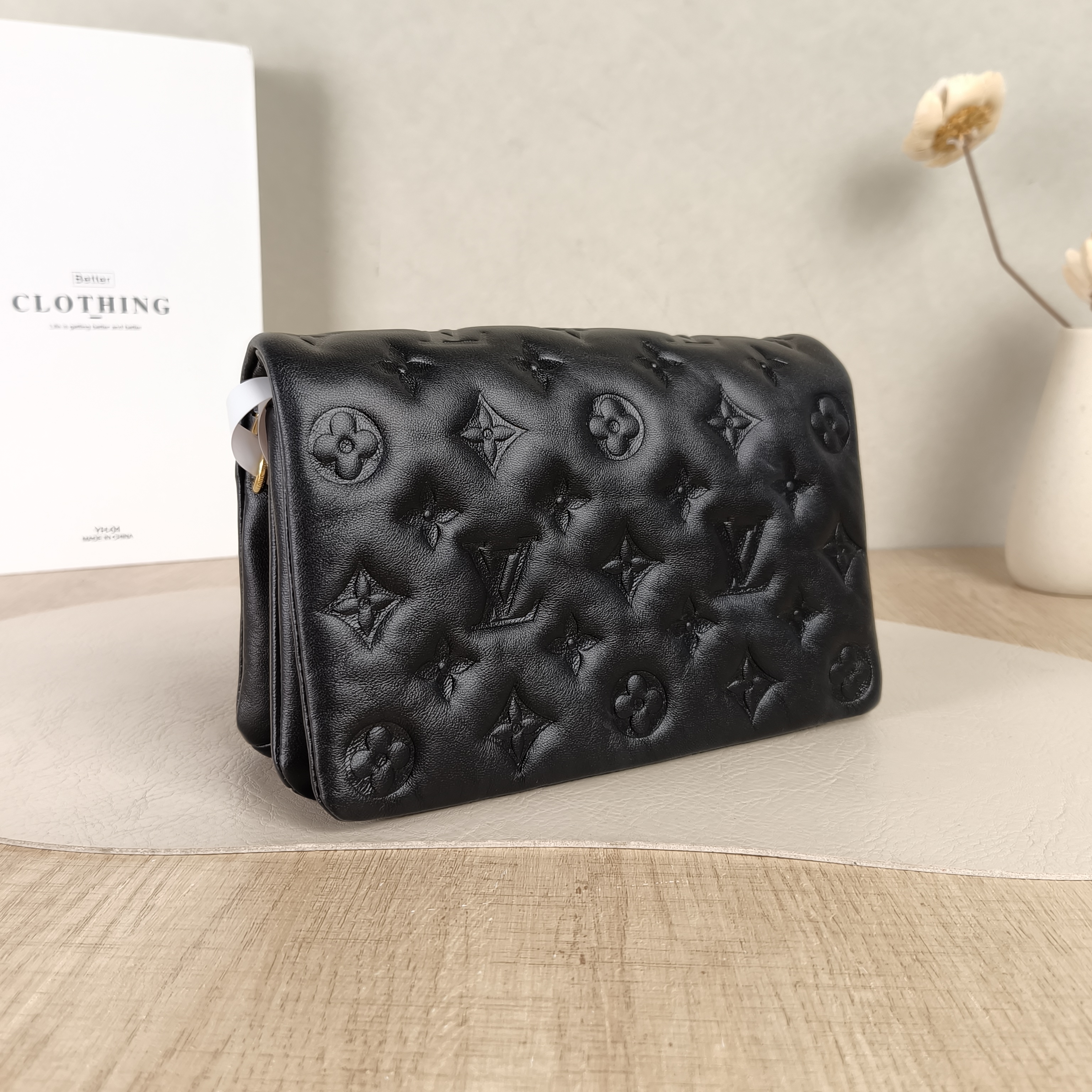 Louis Vuitton Crossbody Bag Pochette Coussin woc Black Lambskinmini20 × 8 × 14 cm — cover view 2 of 5