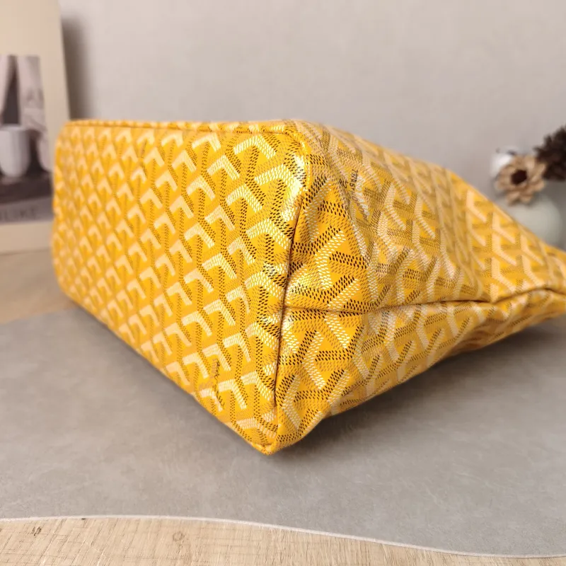 GOYARD Shoulder Bag Boheme Hobo​ Yellow PVC Small 43 × 14 × 27 cm — detail view 3 of 12
