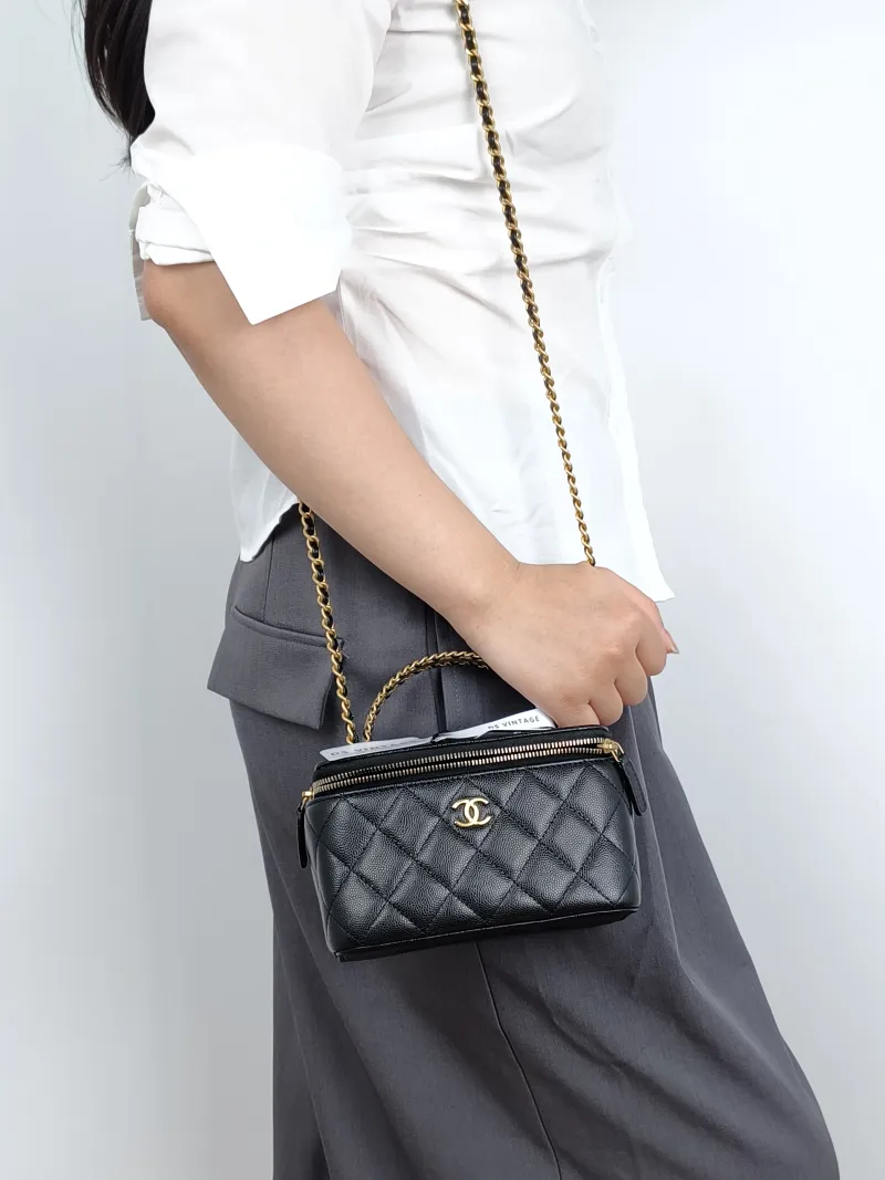 Chanel Crossbody Bag Edition Black Calfskin One Size16 × 8 × 9.5 cm — on-model view 3 of 3