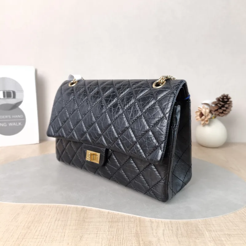 Chanel Shoulder Bag 2.55 Black Calfskin Medium 28 × 7.5 × 19.5 cm 18 — cover view 2 of 5