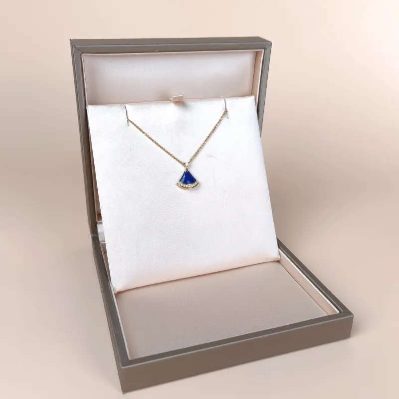 Bvlgari Necklace DIVAS’ DREAM Collection Pavé Diamond 18KY ellow Gold Diamond Small Pendant1.5cm 44cm — cover view 7 of 9