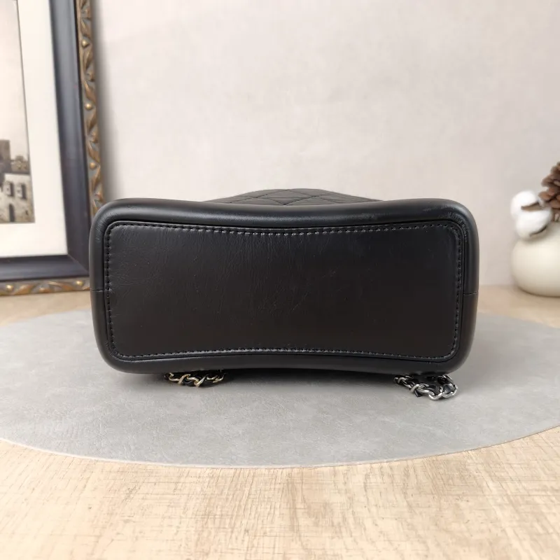 Chanel Backpack Gabrielle Backpack Black CC alfskin22.5 × 10.5 × 23 cm — cover view 4 of 6
