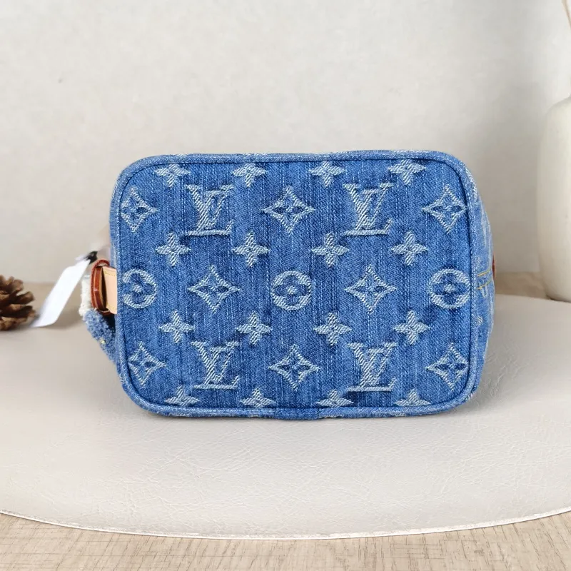 Louis Vuitton Top Handle Bag ALL IN BB Blue BB16 × 12 × 18 cm — cover view 3 of 6