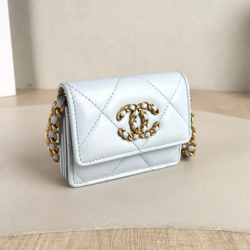 Chanel Crossbody Bag 19bag Mini Crossbody Bag Blue Lambskin Mini 10.5 × 2 × 8 cm 31 — cover view 3 of 5