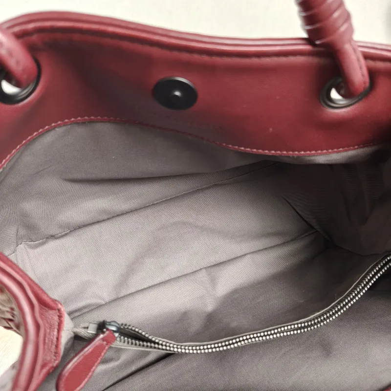 Bottega Veneta Top Handle Bag Woven Top Handle Bag Red Lambskin 30 × 16 × 17 cm — detail view 2 of 9