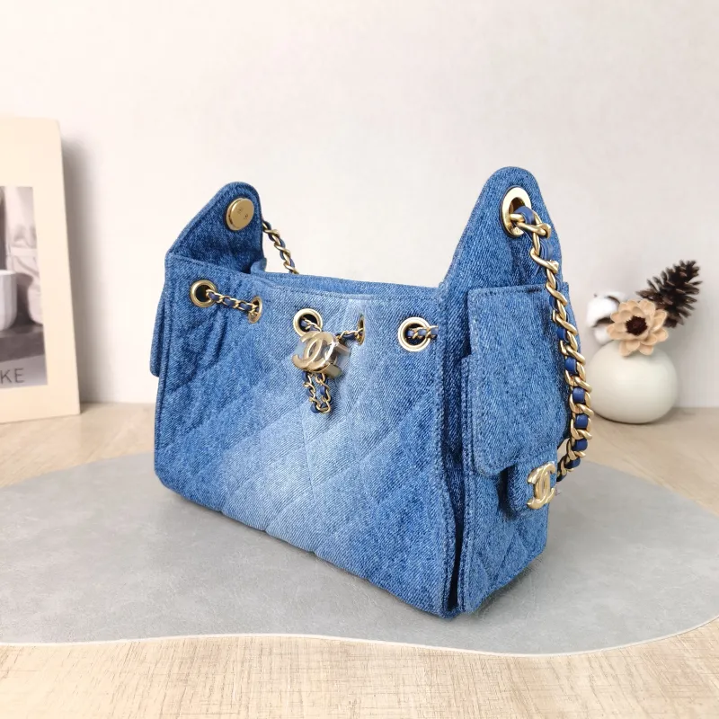 Chanel Crossbody Bag 25Bag Blue Mini 22 × 12.5 × 20 cm — cover view 6 of 6