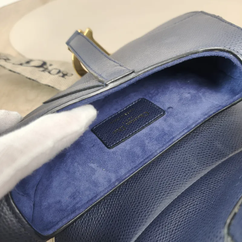 DIOR Top Handle Bag Saddle Blue Calfskinmini19 × 6 × 15 cm — detail view 4 of 13
