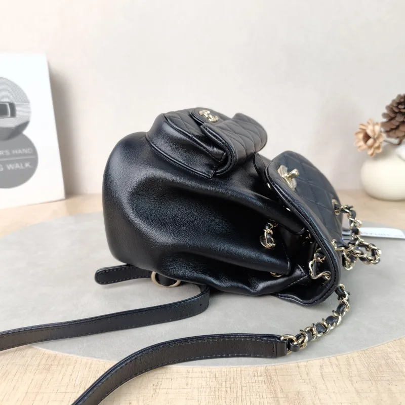 Chanel Backpack Duma Black Calfskin Small18 × 12 × 18.5 cm — detail view 2 of 10