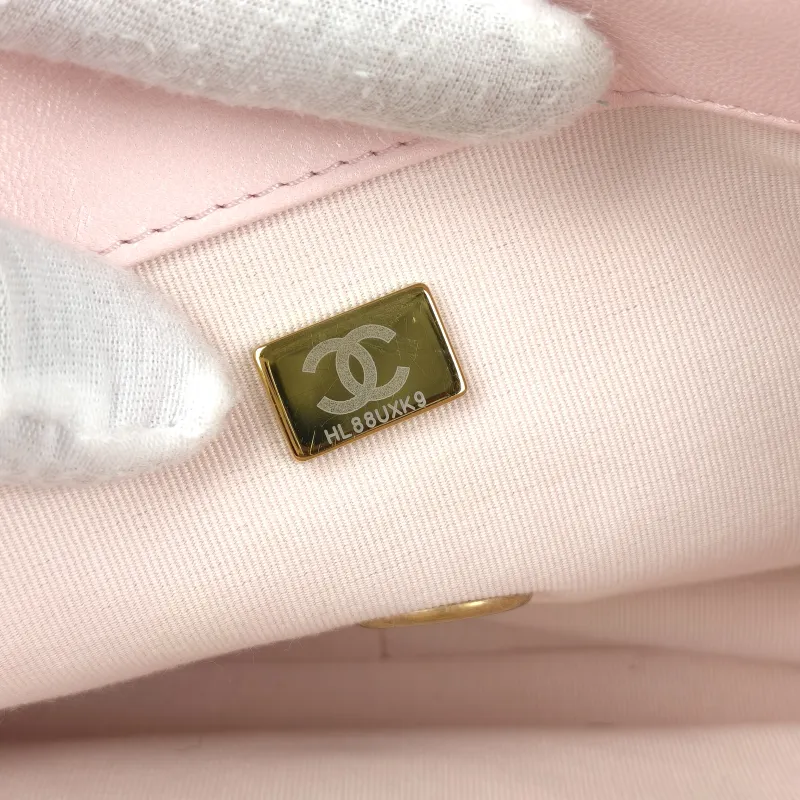 Chanel Crossbody Bag 19Bag Pink SL ambskin Small 26 × 9 × 16 cm — detail view 7 of 14