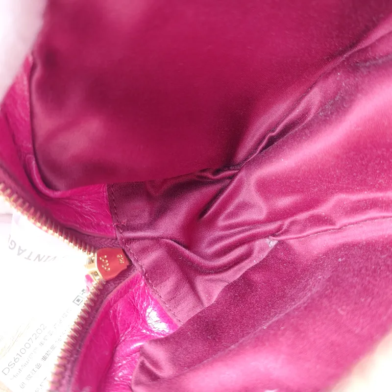 Miumiu Shoulder Bag Camera Bag Red Waxed Leather 16 × 6 × 10 cm — detail view 10 of 11