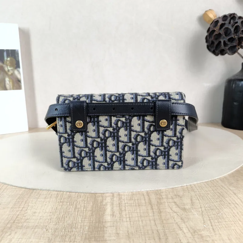 DIOR Belt Bag Saddle Belt Bag Blue Canvas One Size 17 × 3.5 × 10.5 cm — cover view 2 of 5