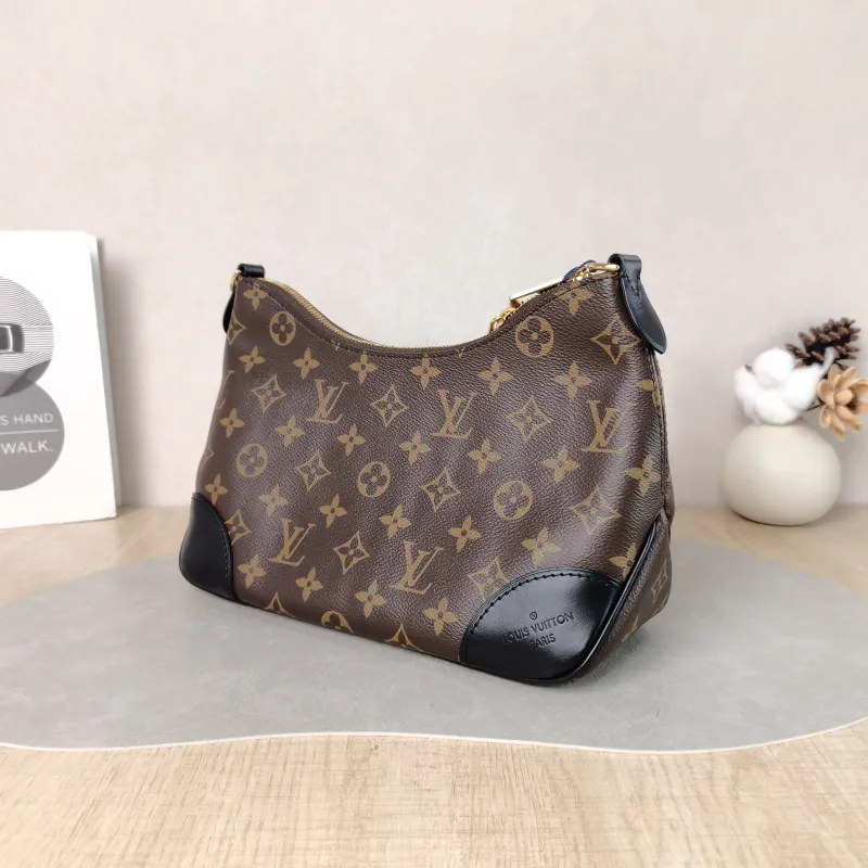 Louis Vuitton Crossbody Bag Boulogne PVC Small 26 × 9.5 × 16 cm — cover view 3 of 6