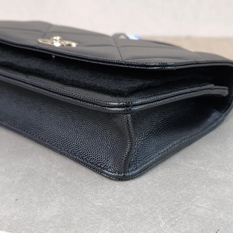 Chanel Crossbody Bag 25k woc Black Calfskin 19.2 × 3.5 × 12.3 cm — detail view 1 of 12