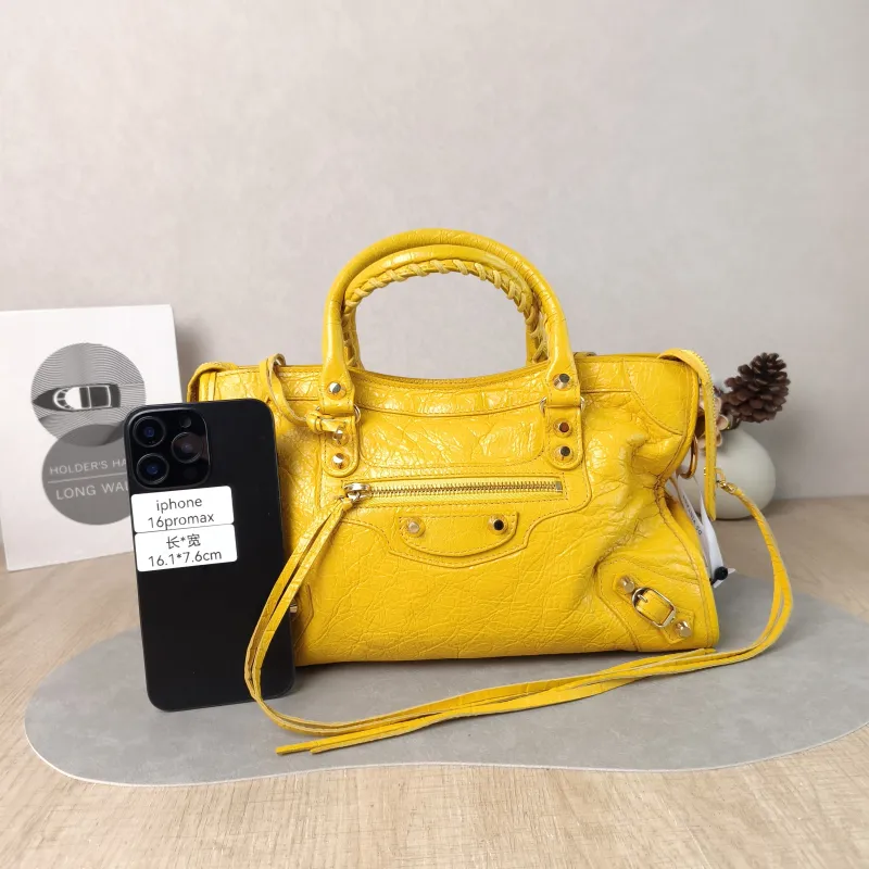BALENCIAGA Crossbody Bag Classic City Yellow Lambskin Small 30 × 10 × 21 cm — cover view 4 of 6