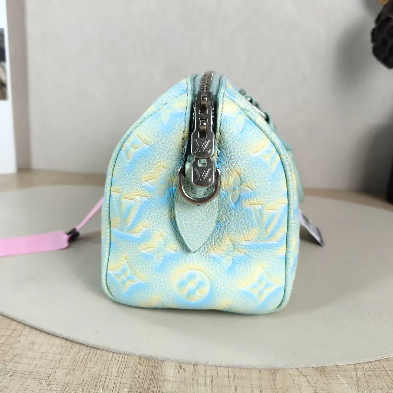 Louis Vuitton Crossbody Bag Speedy20 Collection Calfskin One Size 20.5 × 12 × 13.5 cm — detail view 7 of 11