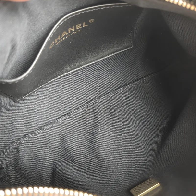 Chanel Shoulder Bag hobo Black Calfskin One Size 25 × 15 × 7.5 cm — detail view 8 of 11