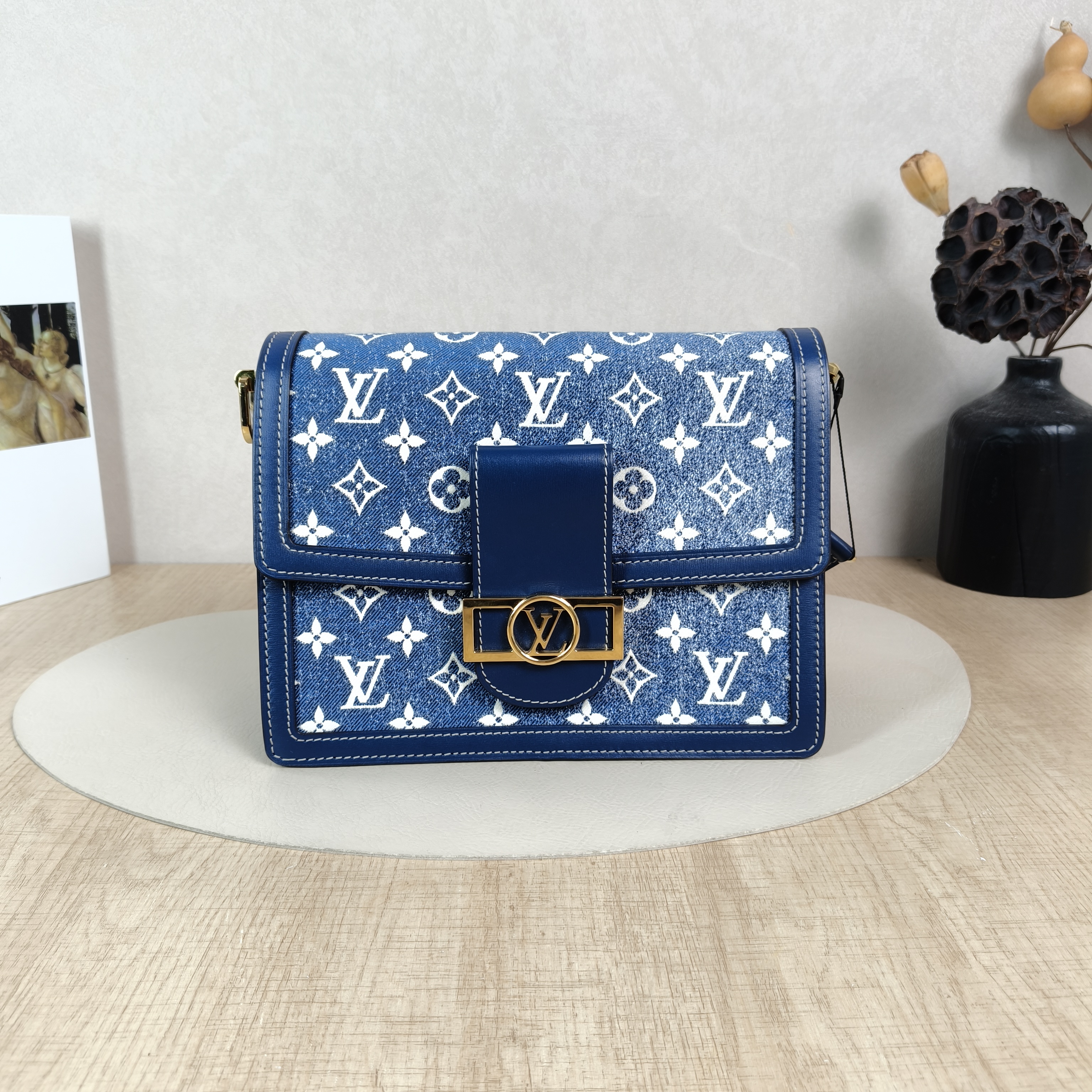 Louis Vuitton Crossbody Bag Dauphine Blue Medium25 × 10.5 × 17 cm