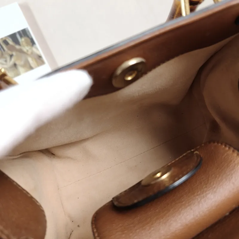GUCCI Top Handle Bag Diana Top Handle Bag Caramel Calfskin Small 20 × 10 × 16 cm — detail view 7 of 12
