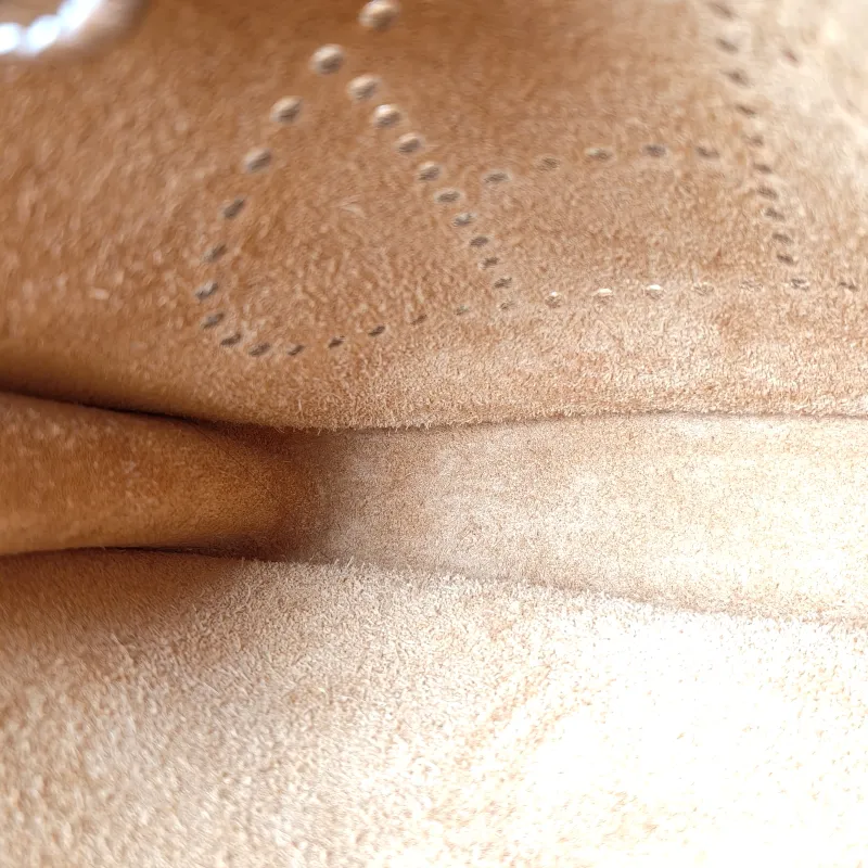 Hermès Crossbody Bag Evelyne Mini 16 Mini 16 Taurillon Clemence TC Calfskin Mini 17 × 5.5 × 18 cm G — detail view 5 of 8