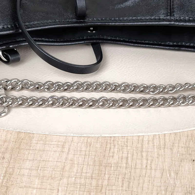 Louis Vuitton Crossbody Bag Carryall Cargo Vibe Black SL ambskin Small 33.5 × 15 × 23 cm — detail view 3 of 14