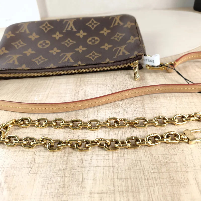 Louis Vuitton Shoulder Bag Pochette Accessoires Two Straps Monogram PVC Large 23.5 × 4 × 13.5 cm — detail view 9 of 11