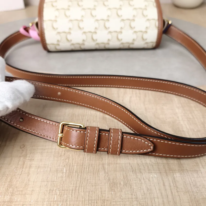 CELINE Crossbody Bag FOLCO White PVC Medium 18.5 × 8 × 17 cm — detail view 1 of 13