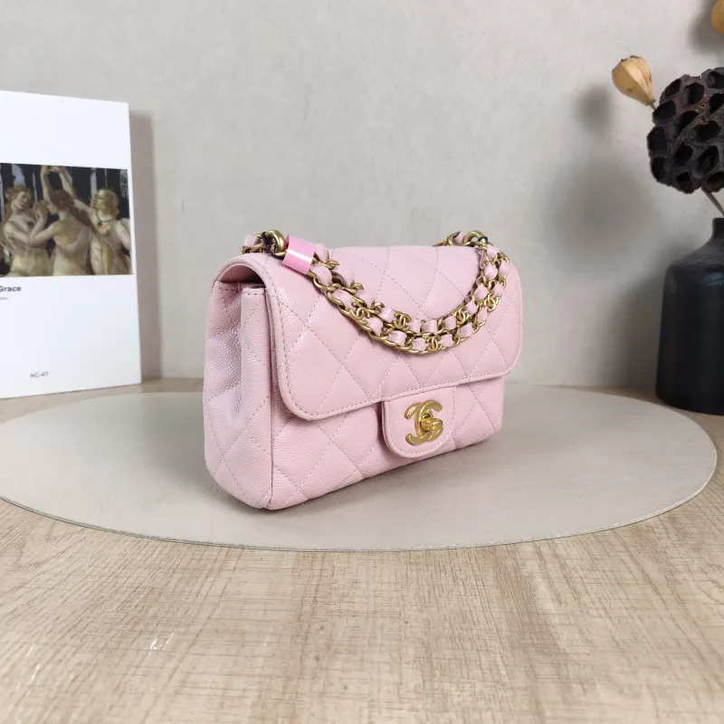 Chanel Crossbody Bag Pink Grained Calfskinmini18 × 6 × 13 cm — cover view 2 of 6