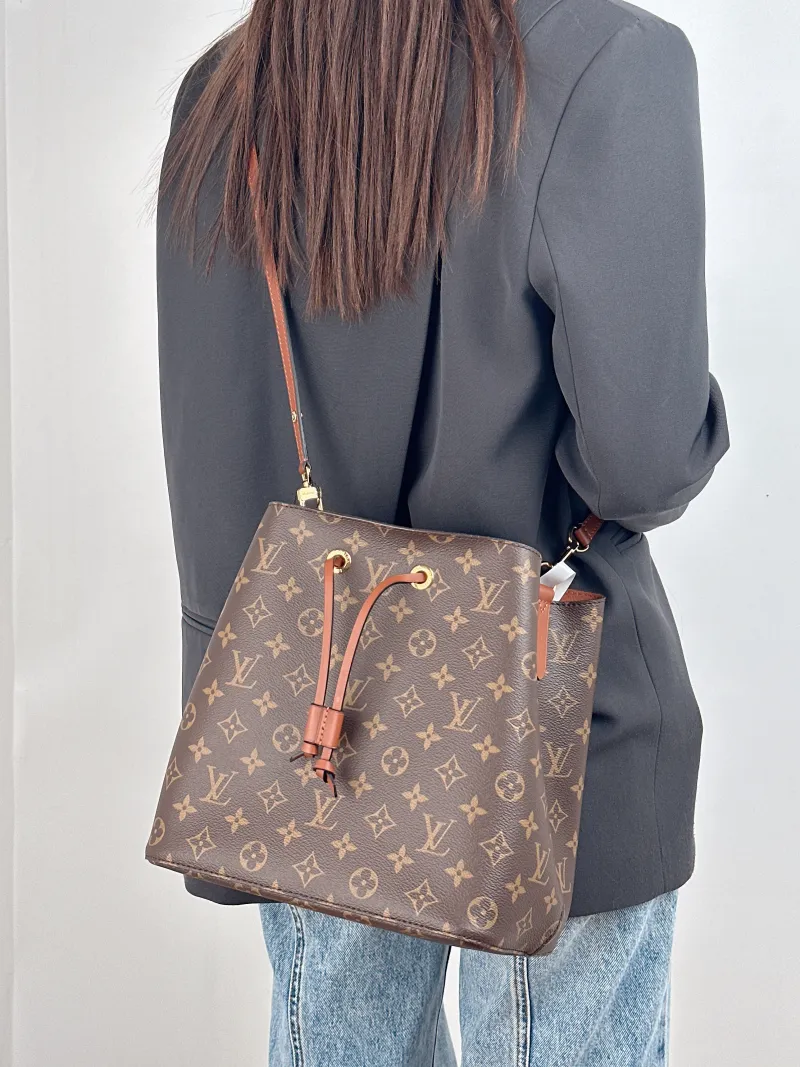 Louis Vuitton Shoulder Bag NÉONOÉ Bucket Bag Caramel PVC Medium 26 × 17.5 × 26 cm — on-model view 1 of 2