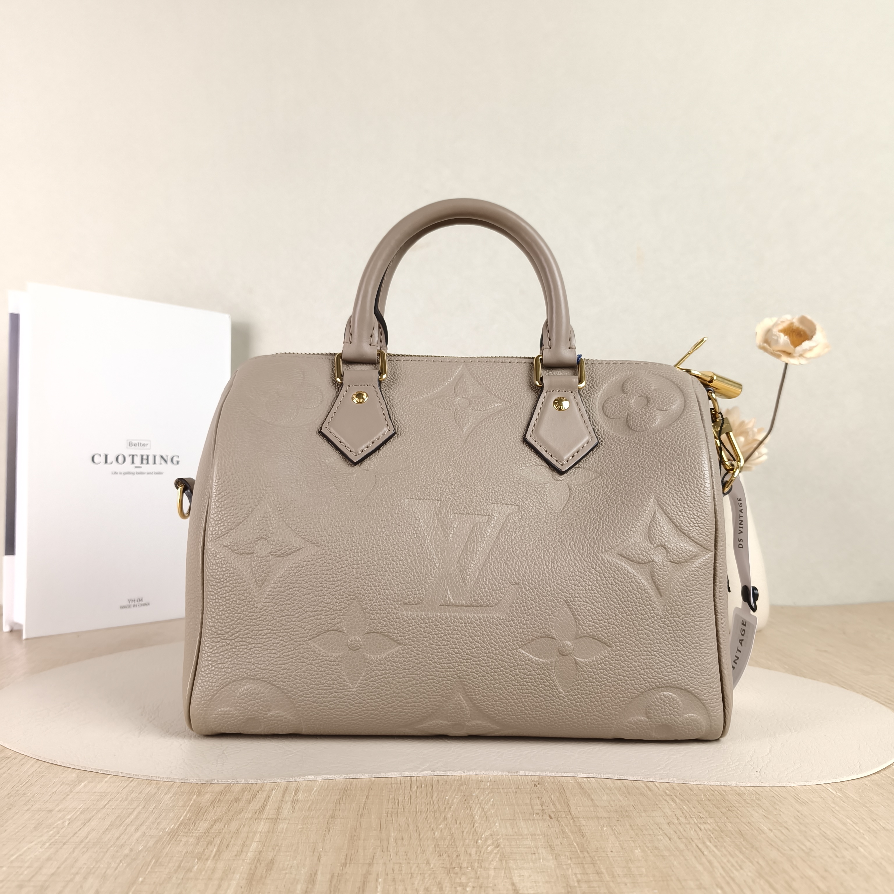Louis Vuitton Crossbody Bag Speedy25 Empreinte Embossed Calfskin Medium25 × 15 × 19 cm — cover view 5 of 5