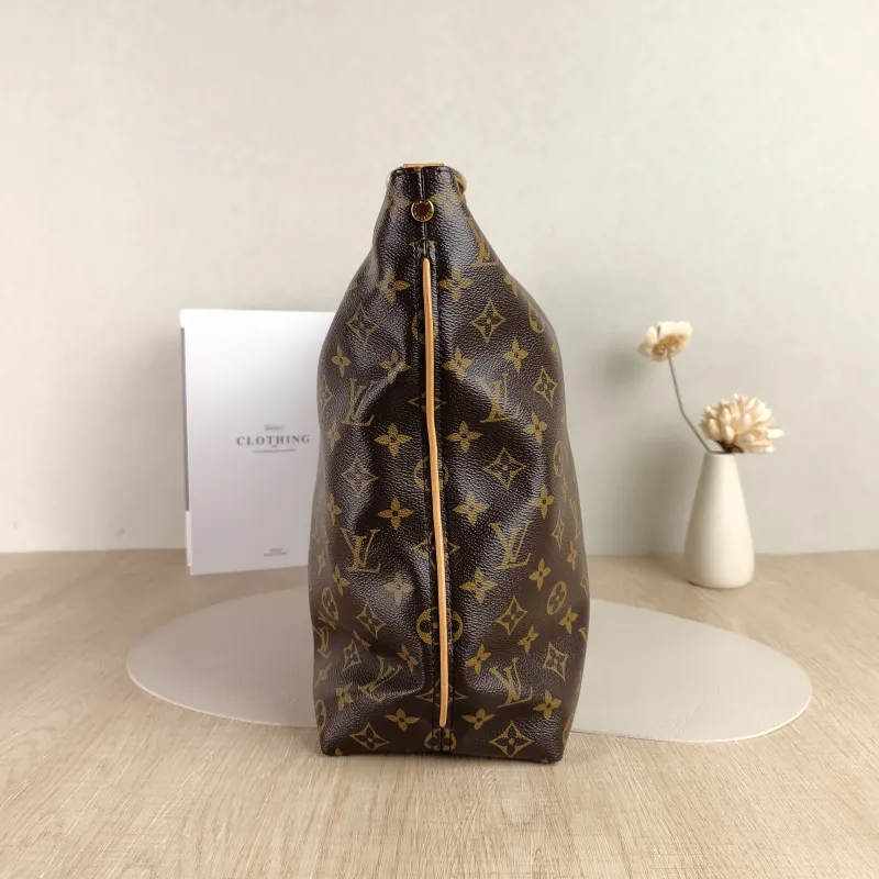 Louis Vuitton Shoulder Bag sully Shoulder Bag Monogram PVC Medium 35 × 14 × 31 cm — detail view 2 of 11