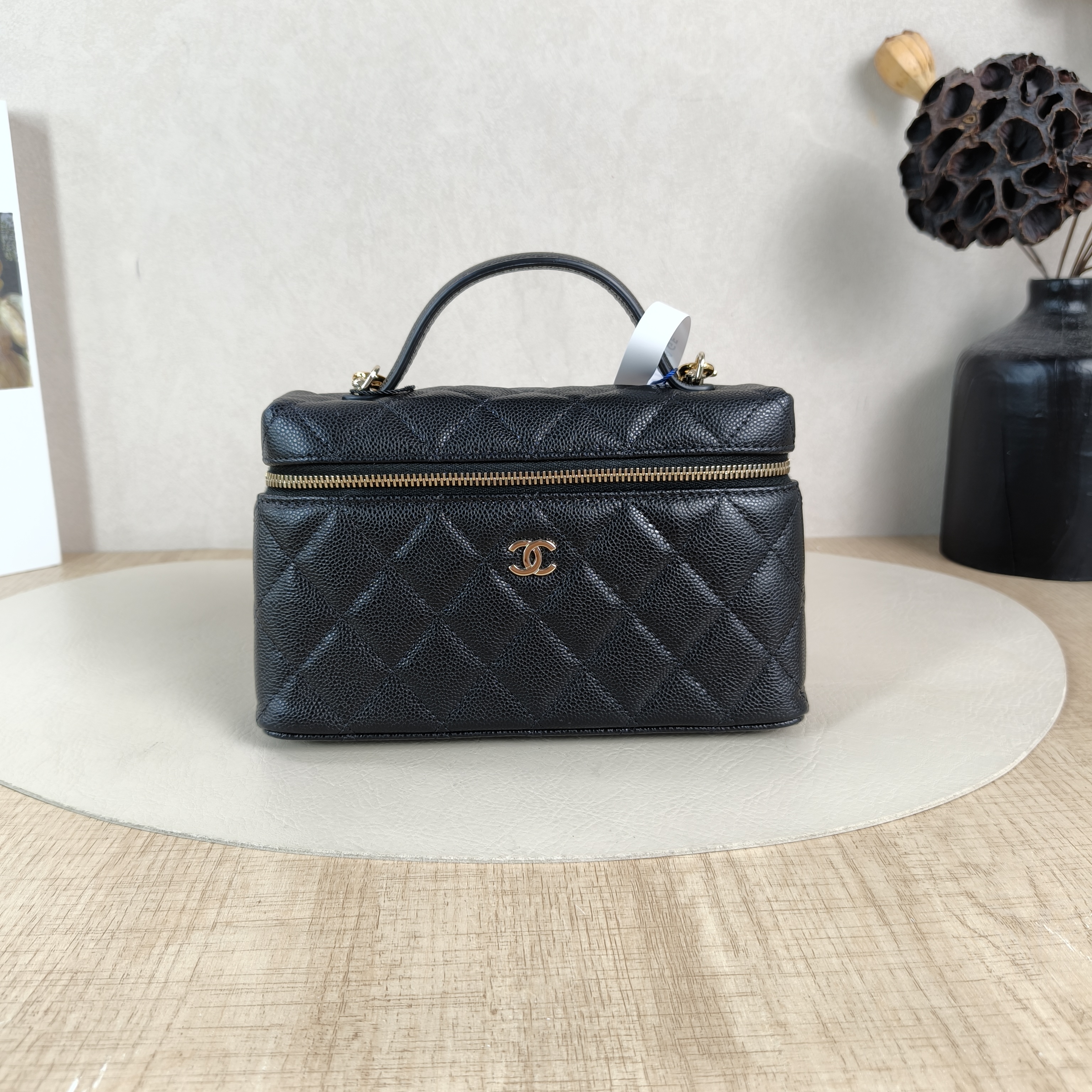 Chanel Crossbody Baglp Box Bag Top Handle Crossbody Bag Black Calfskin One Size19.5 × 5 × 17 cm