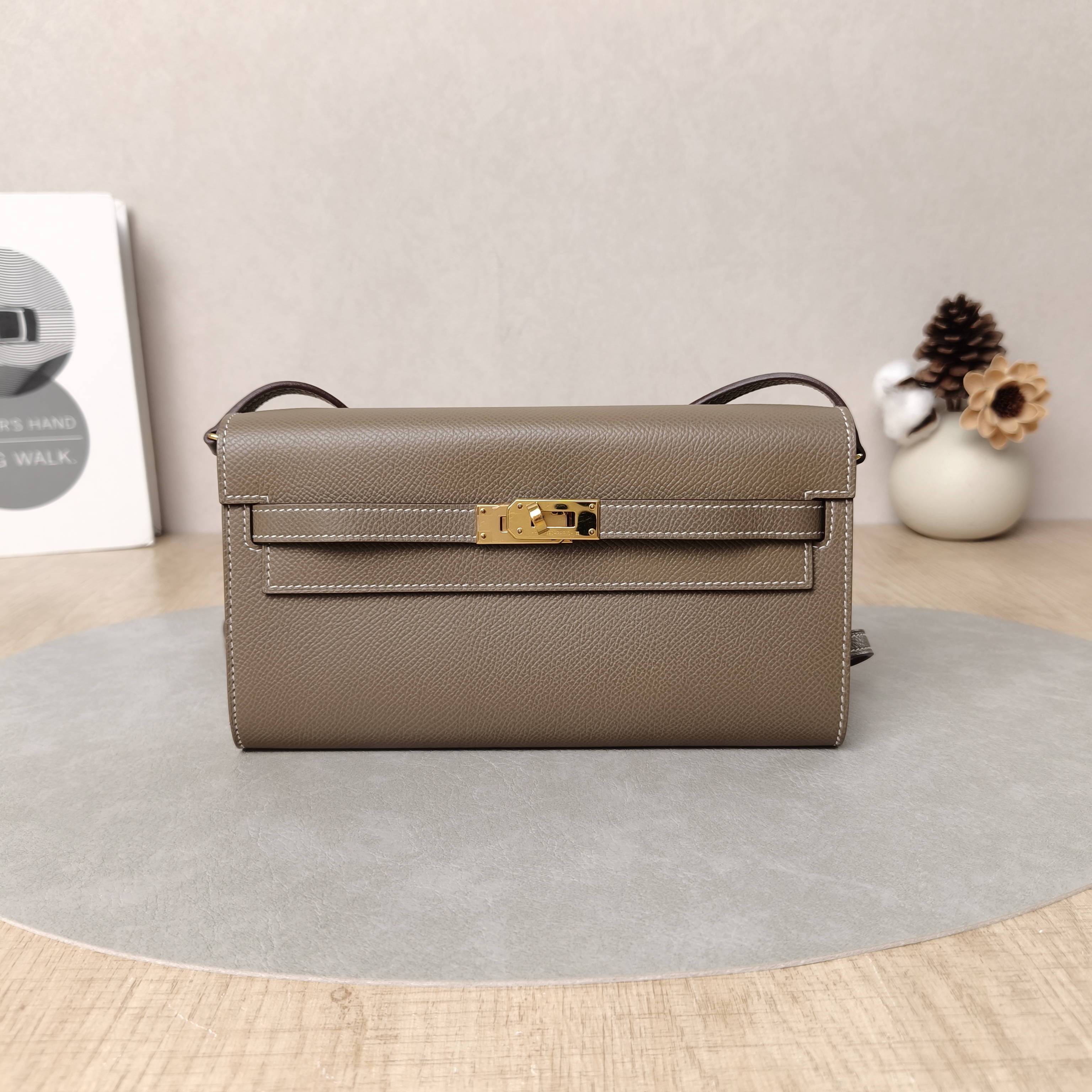 Hermès Crossbody Bag Kelly To Go Edition Walletwoc Grey Epsom Calfskin One Size20 × 3 × 11 cm