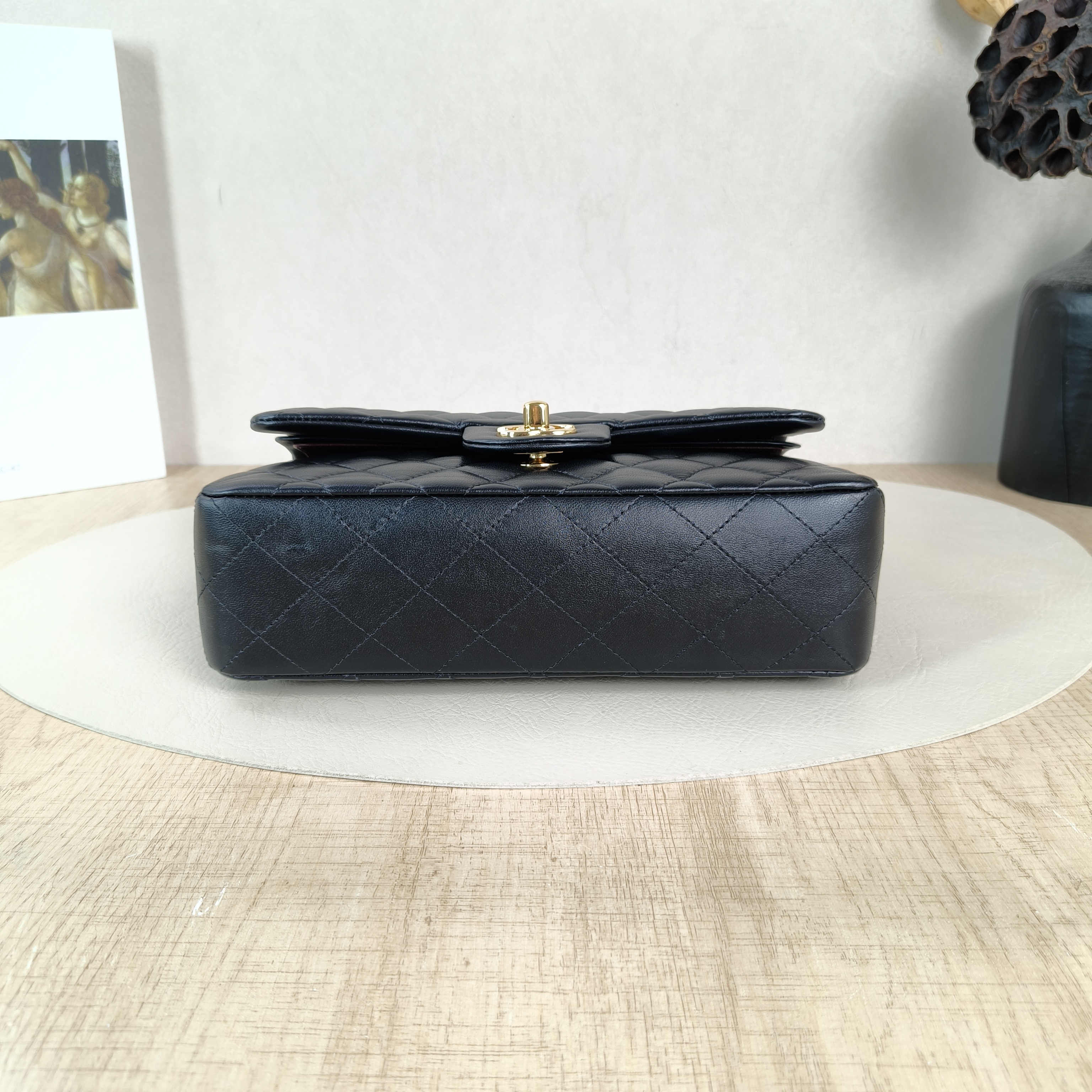 Chanel Crossbody Bag Classic Flap CF Black Lambskin Small23 × 6 × 14.5 cm — cover view 4 of 6