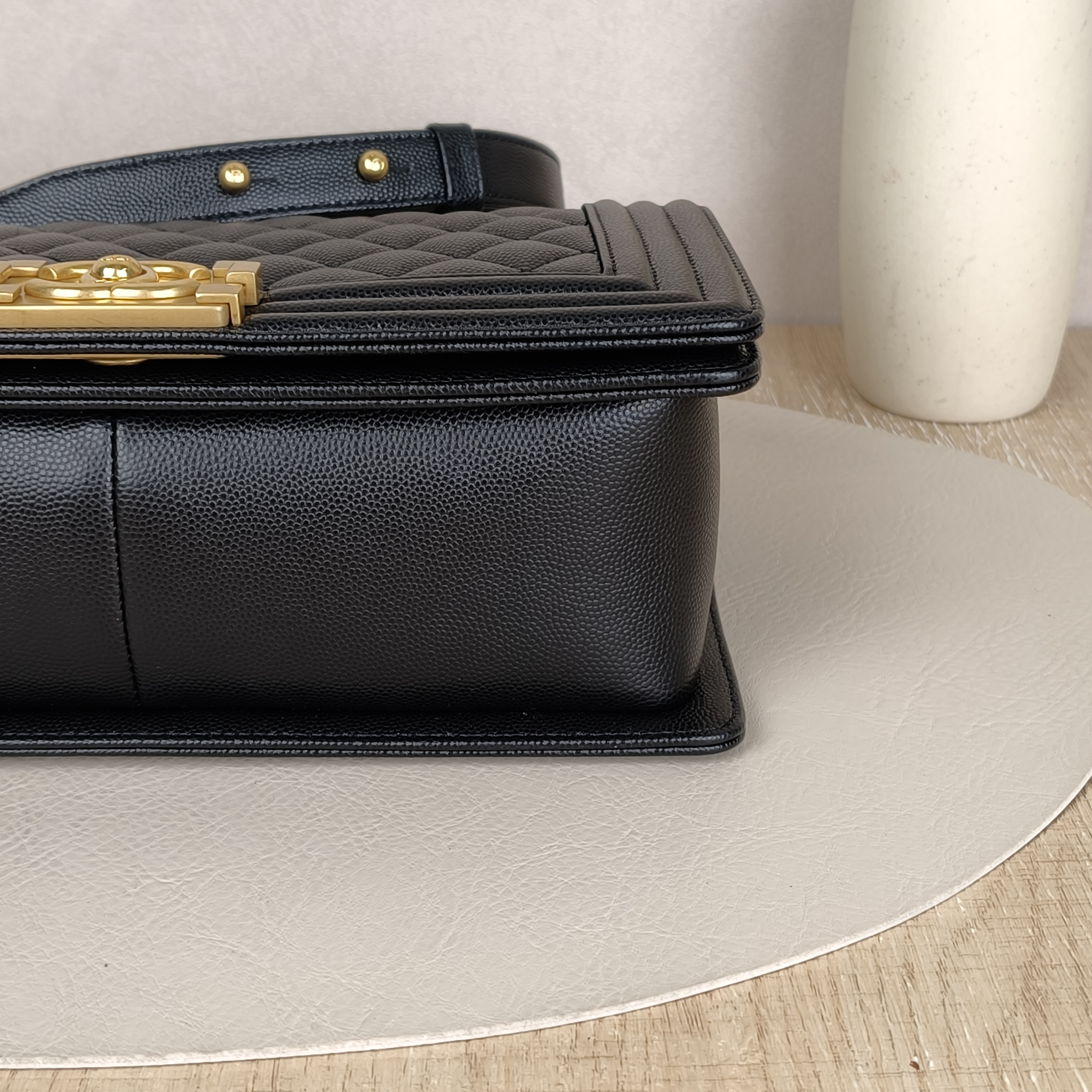 Chanel Crossbody Bag Le BoyBlack Grained Calfskin Medium25 × 9 × 15 cm — cover view 8 of 8