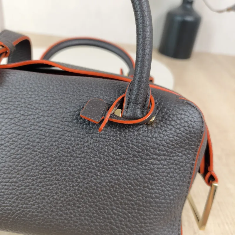 DELVAUX Top Handle Bag Cool Box Box Shoulder Bag Colorblock Calfskinmini21 × 11 × 13 cm — detail view 6 of 11