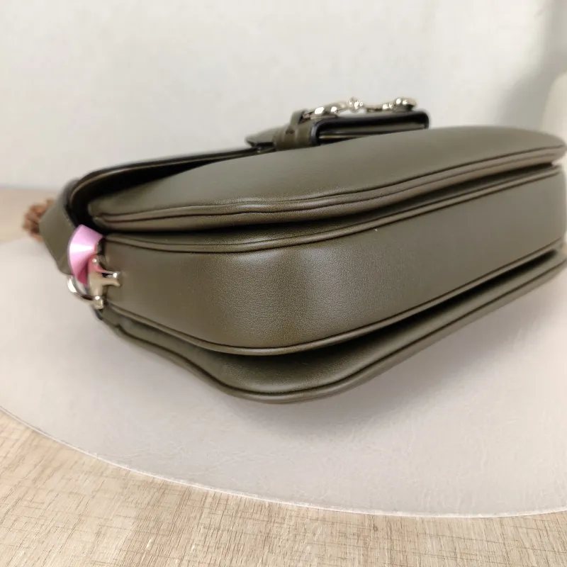 GUCCI Crossbody Bag Horsebit 1955 Horsebit Medium Green Calfskin Medium 25 × 8 × 18 cm — detail view 3 of 14