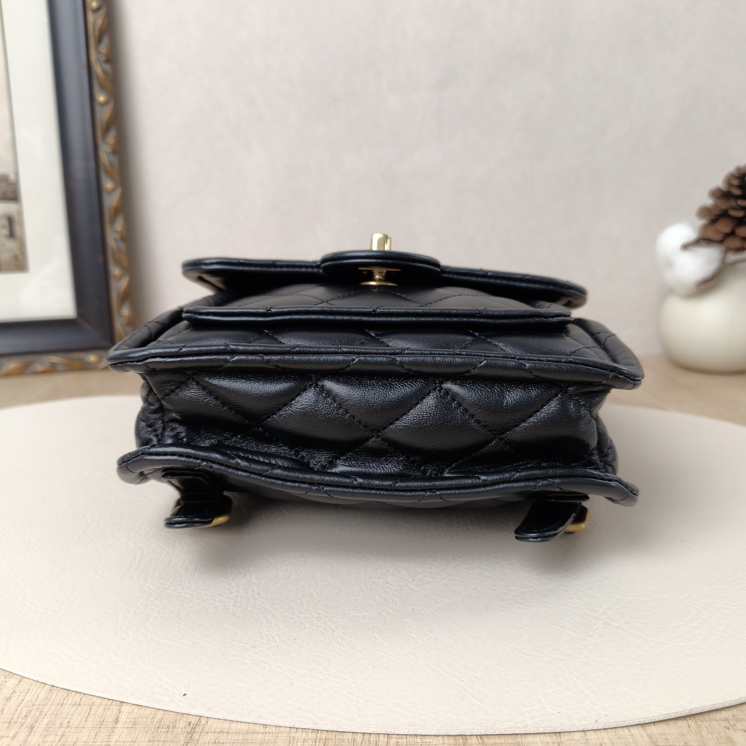 Chanel Backpack Backpack Black Lambskin One Size18 × 5 × 22 cm — cover view 3 of 10